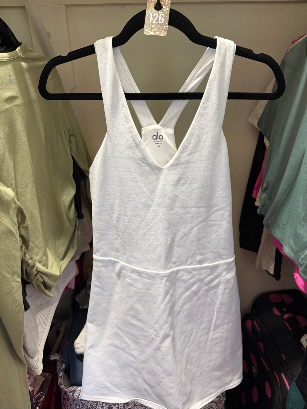 126 ALO Yoga Airbrush real dress white